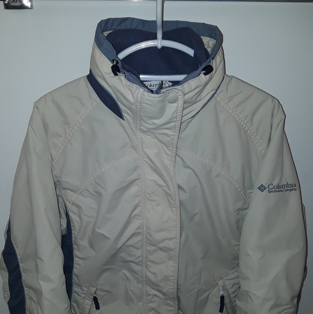 Women jacket - Picture 2 of 6